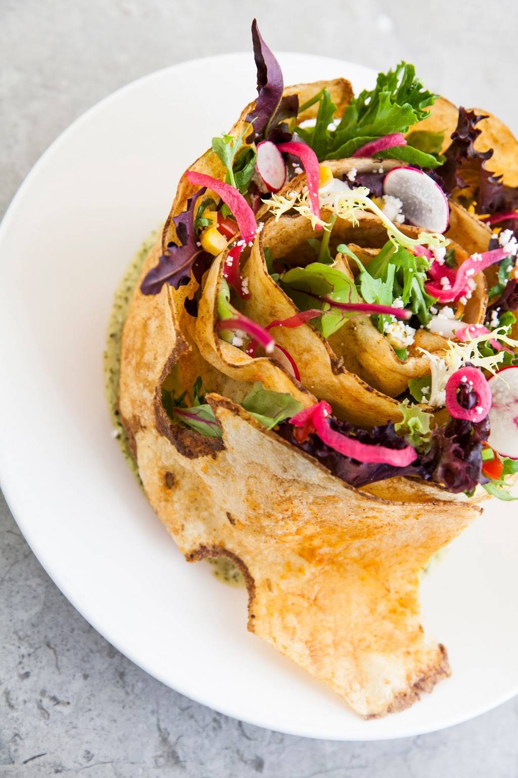 Américas River Oaks | restaurant | 2040 W Gray St, Houston, TX 77019, USA | 8322001492 OR +1 832-200-1492