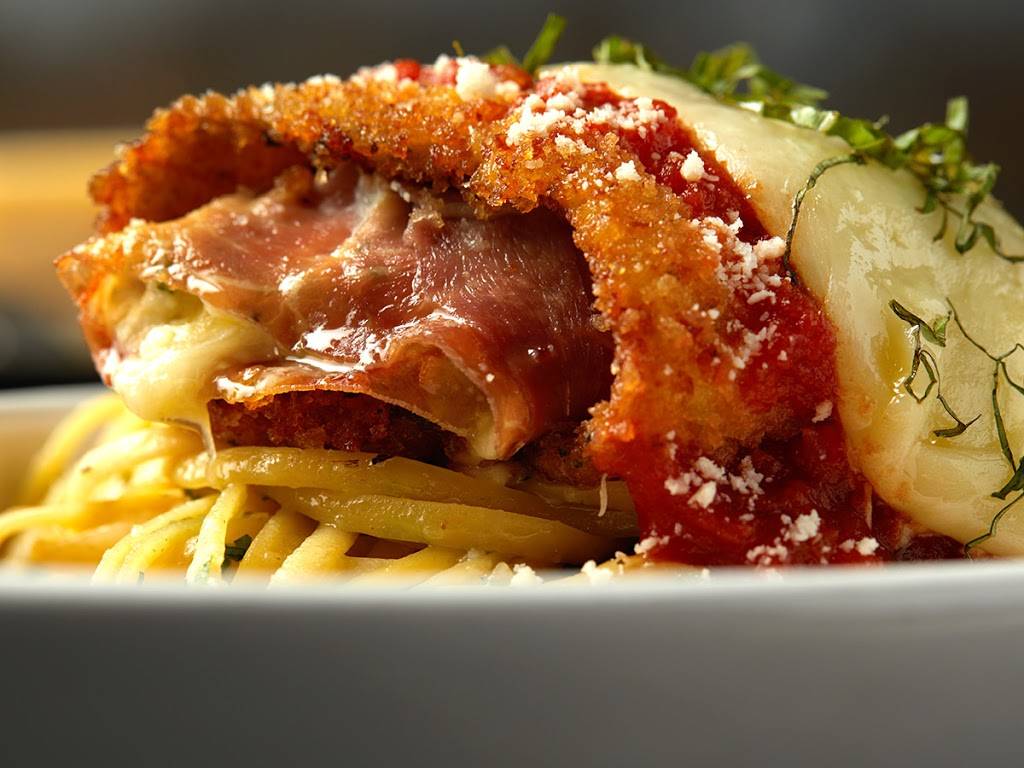 BRAVO Cucina Italiana | restaurant | 120 S Jordan Creek Pkwy, West Des Moines, IA 50266, USA | 5152250660 OR +1 515-225-0660