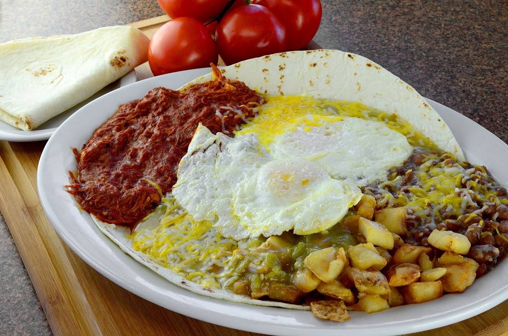 Twisters Burgers and Burritos | restaurant | 2103 Menaul Blvd NE, Albuquerque, NM 87107, USA | 5058841828 OR +1 505-884-1828