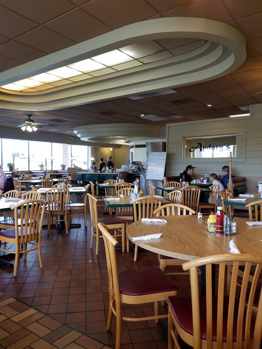 Andarys Grill | restaurant | 20658 Hall Rd, Clinton Twp, MI 48038, USA | 5869549380 OR +1 586-954-9380