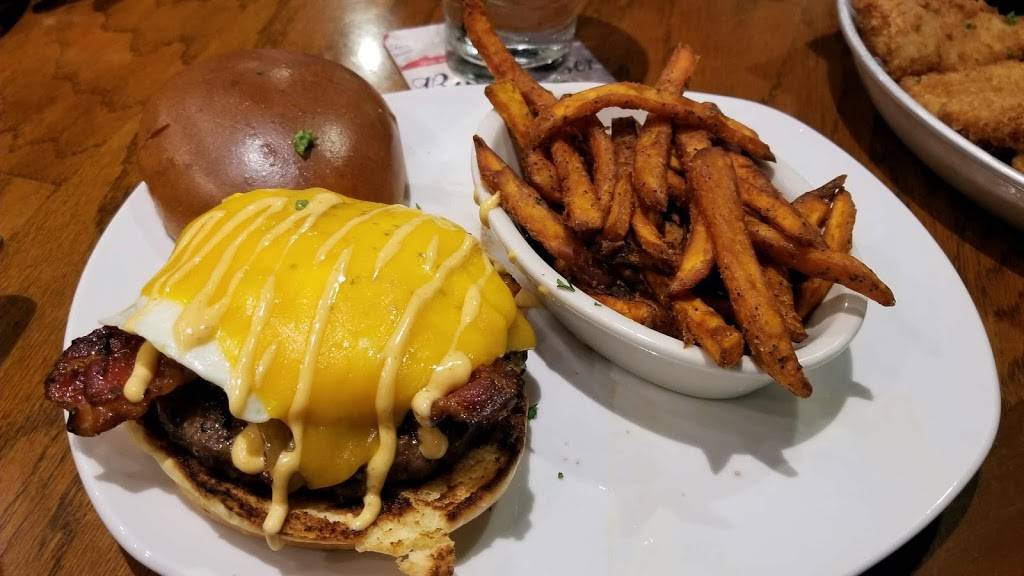 Green Marlin | restaurant | 1475 US-1, Vero Beach, FL 32960, USA | 7729995248 OR +1 772-999-5248