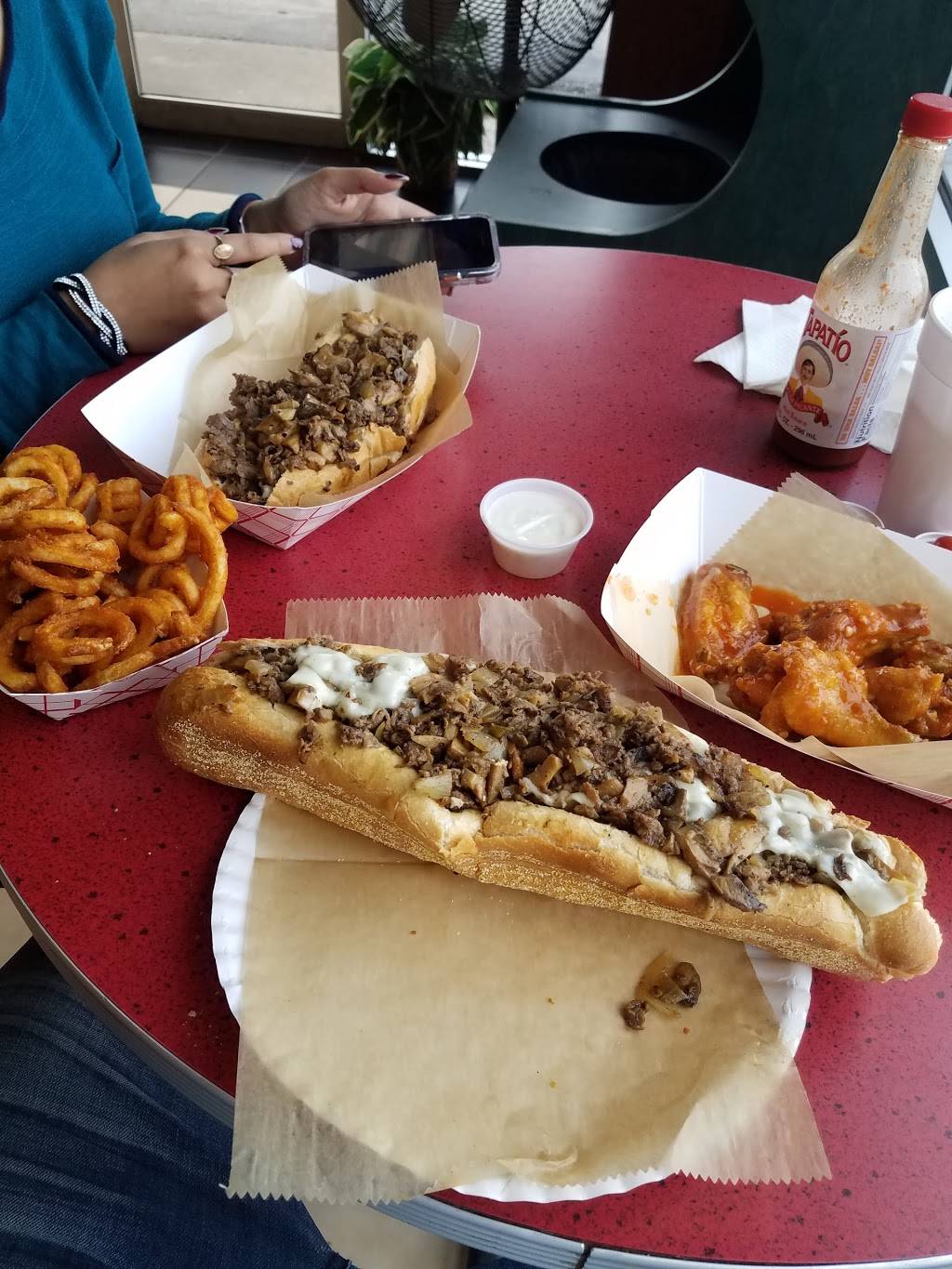 Laspadas Original Philly Cheesesteaks & Hoagies | restaurant | 4301 FL-46, Sanford, FL 32771, USA | 4073221011 OR +1 407-322-1011