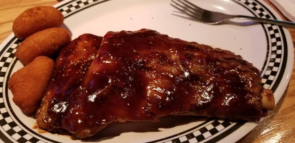 Goodfellas | restaurant | 2709 Lee Ave, Sanford, NC 27332, USA | 9197762510 OR +1 919-776-2510