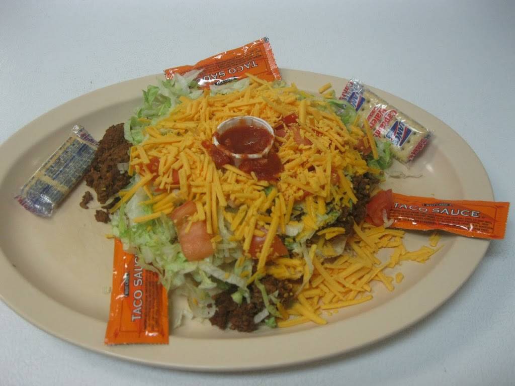 Js Restaurant | restaurant | 1410 Sparta St #7, McMinnville, TN 37110, USA | 9314735125 OR +1 931-473-5125