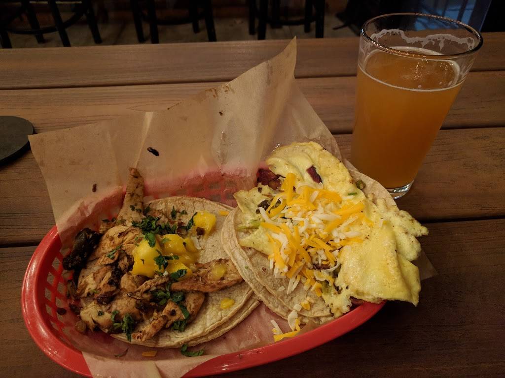 Torchys Tacos | restaurant | 2150 E Palm Valley Blvd Ste 100, Round Rock, TX 78665, USA | 5123810173 OR +1 512-381-0173