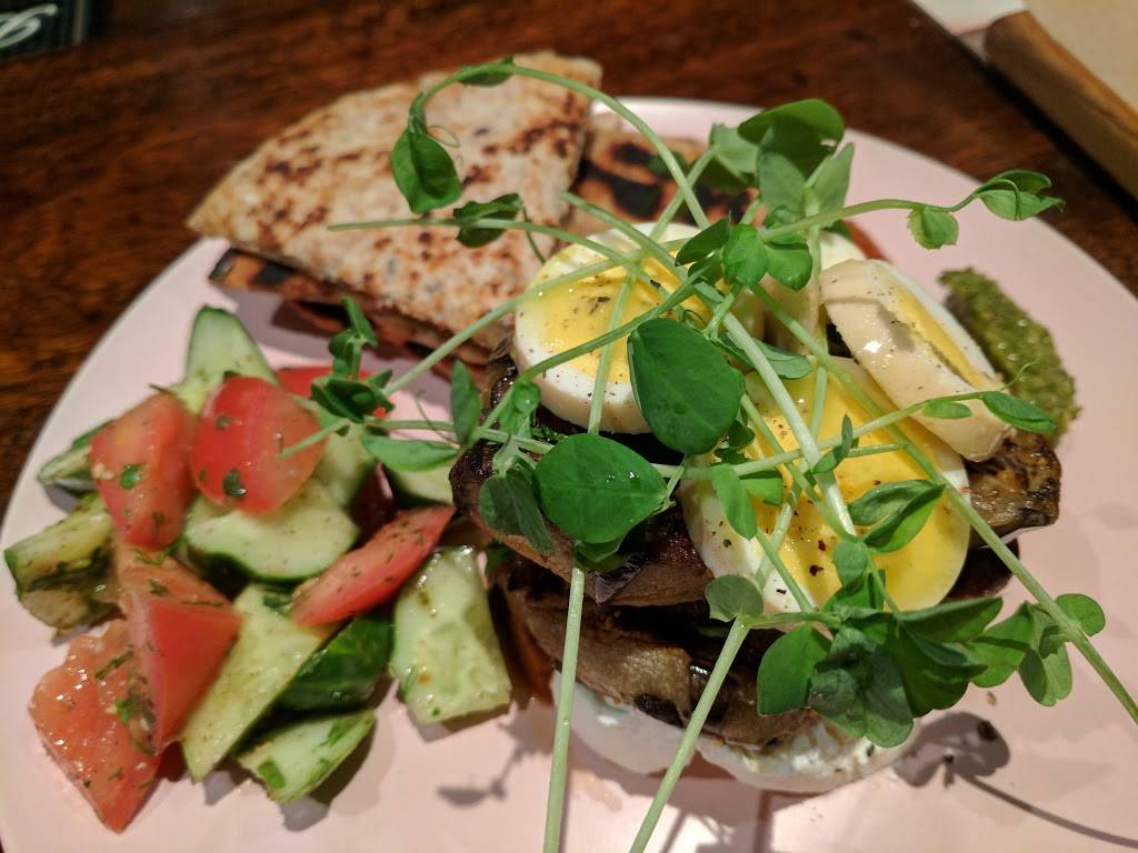 Petra | restaurant | 523 Evergreen Ave, Brooklyn, NY 11221, USA | 7186760926 OR +1 718-676-0926