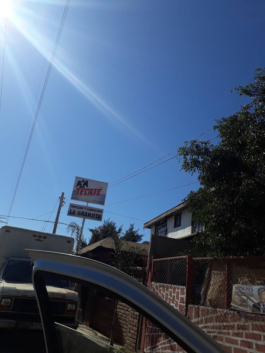 eduardos hause | restaurant | Valentín Ruiz Pimentel, Lucio Blanco, 21000 Rosarito, B.C., Mexico | 0443335554630 OR +52 1 33 3555 4630