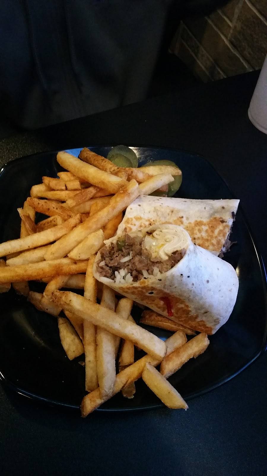 Sports Page Bar & Grill | restaurant | 504 England St, Ashland, VA 23005, USA | 8044966700 OR +1 804-496-6700