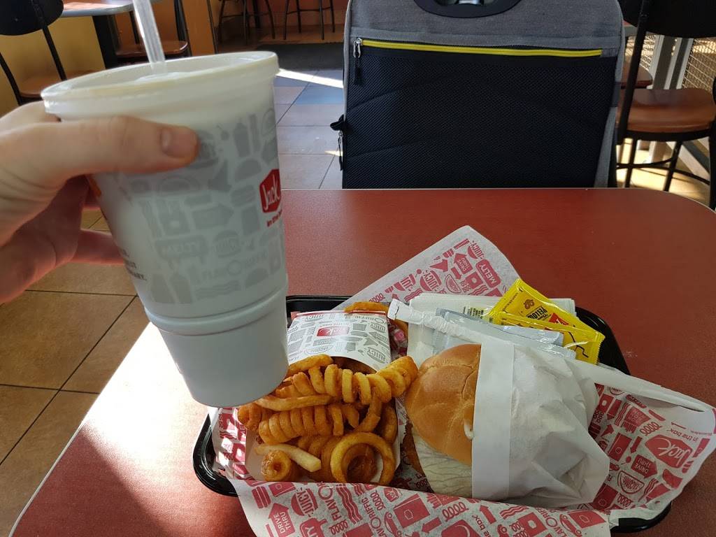 Jack in the Box | restaurant | 4069 W Century Blvd, Inglewood, CA 90304, USA | 3104198153 OR +1 310-419-8153