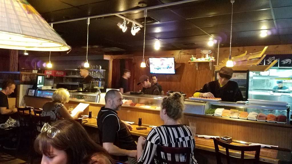 Hooks on 9th | restaurant | 1210 Dr M.L.K. Jr St N, St. Petersburg, FL 33705, USA | 7278984665 OR +1 727-898-4665