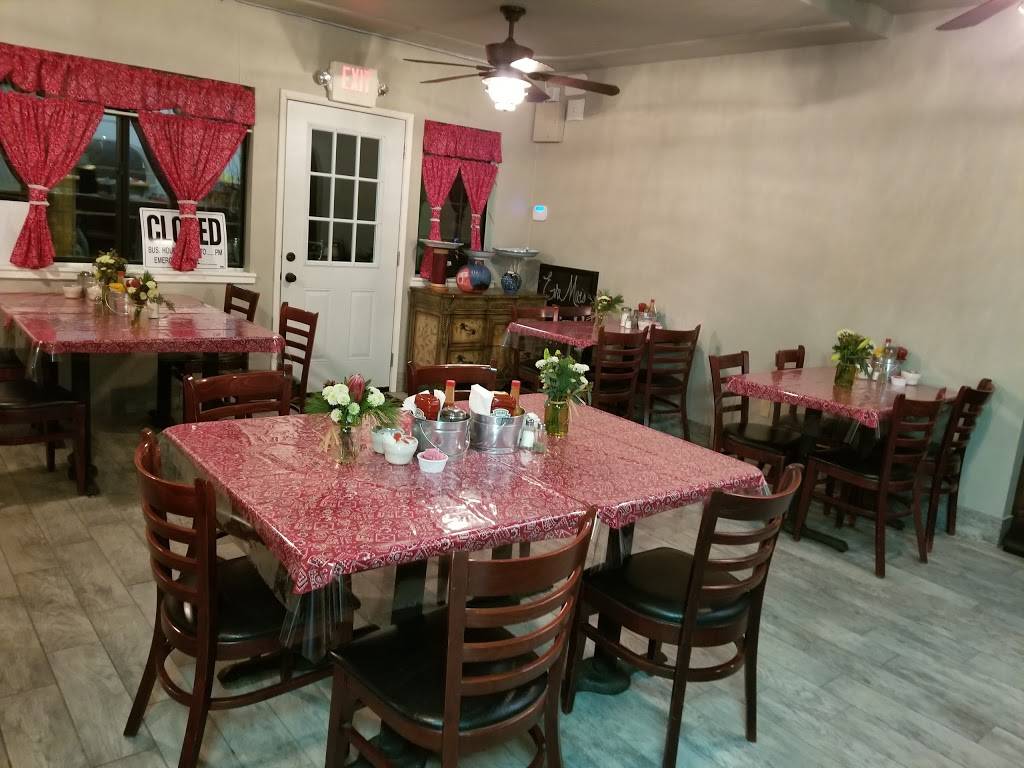 Eva Maes Cafe | restaurant | 6851 Airline Hwy, Tres Pinos, CA 95075, USA | 8316285009 OR +1 831-628-5009