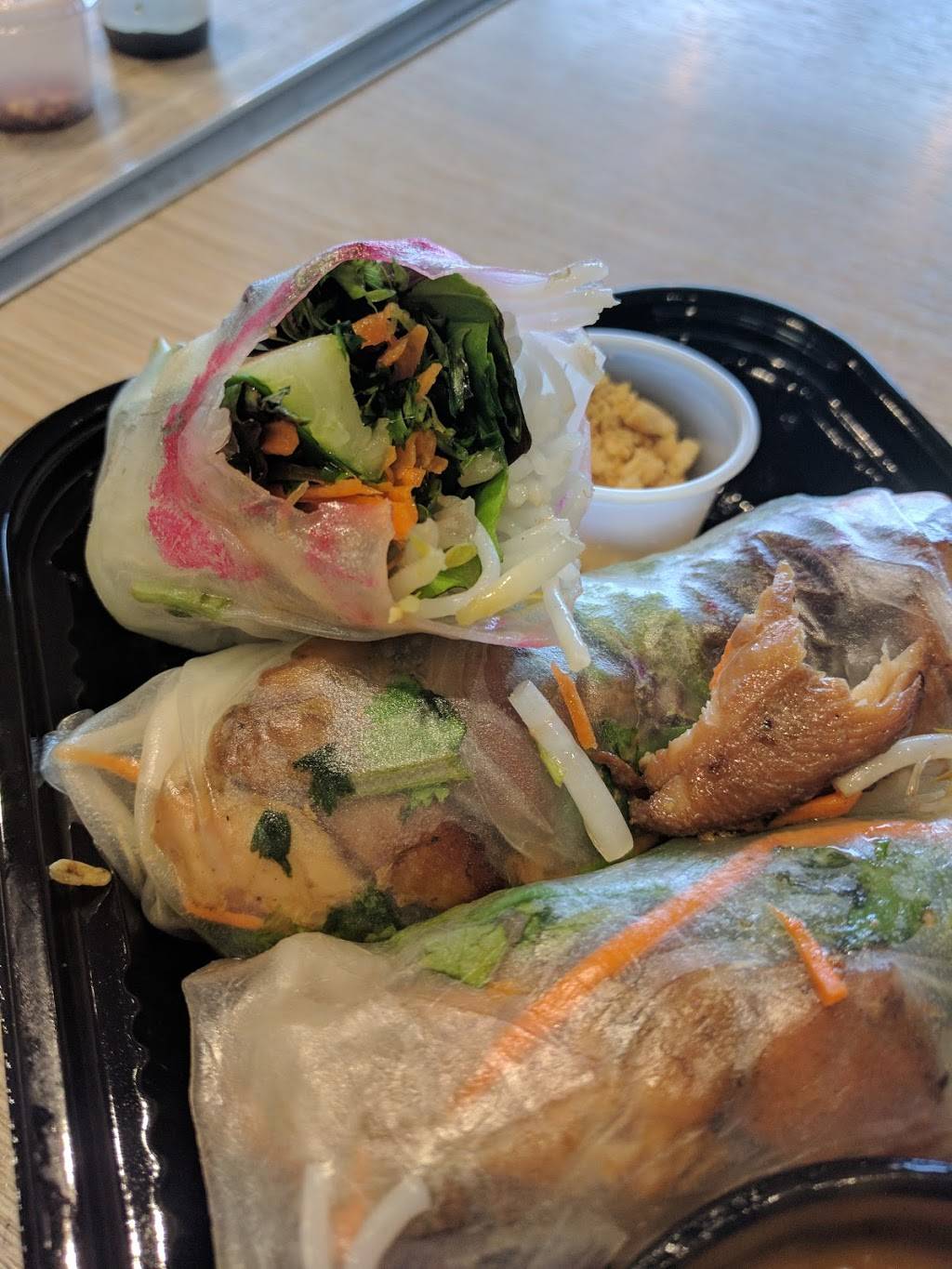 nOma food & co | restaurant | 2403 Battleground Ave #2, Greensboro, NC 27408, USA | 3366638464 OR +1 336-663-8464