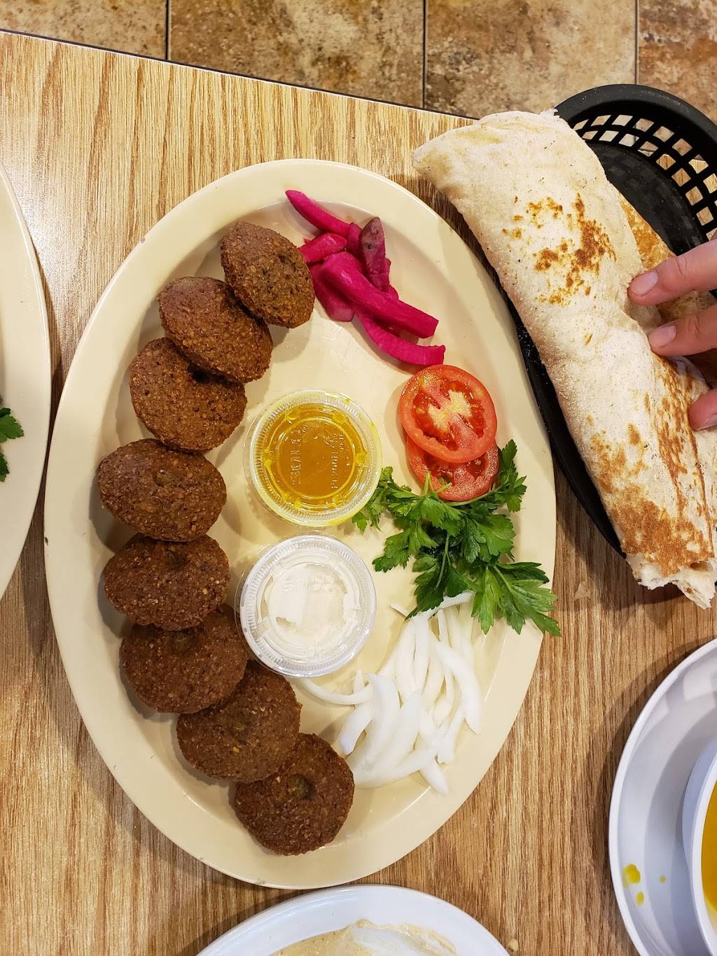 Ali Baba Restaurant | restaurant | 421 E Main St, El Cajon, CA 92020, USA | 6194423622 OR +1 619-442-3622