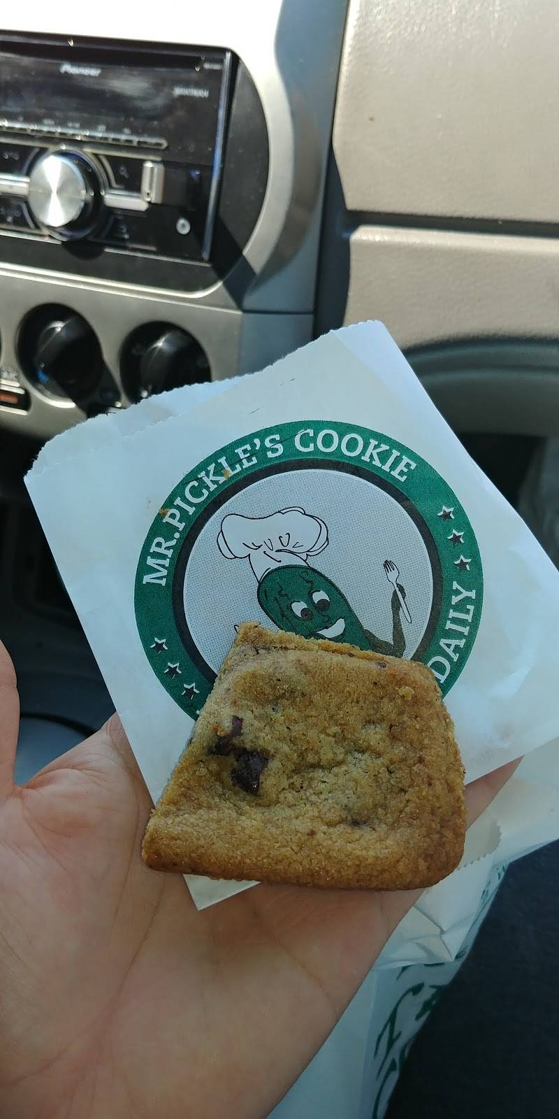 Mr. Pickles Sandwich Shop | meal takeaway | 7040 Sylvan Rd, Citrus Heights, CA 95610, USA | 9167215554 OR +1 916-721-5554