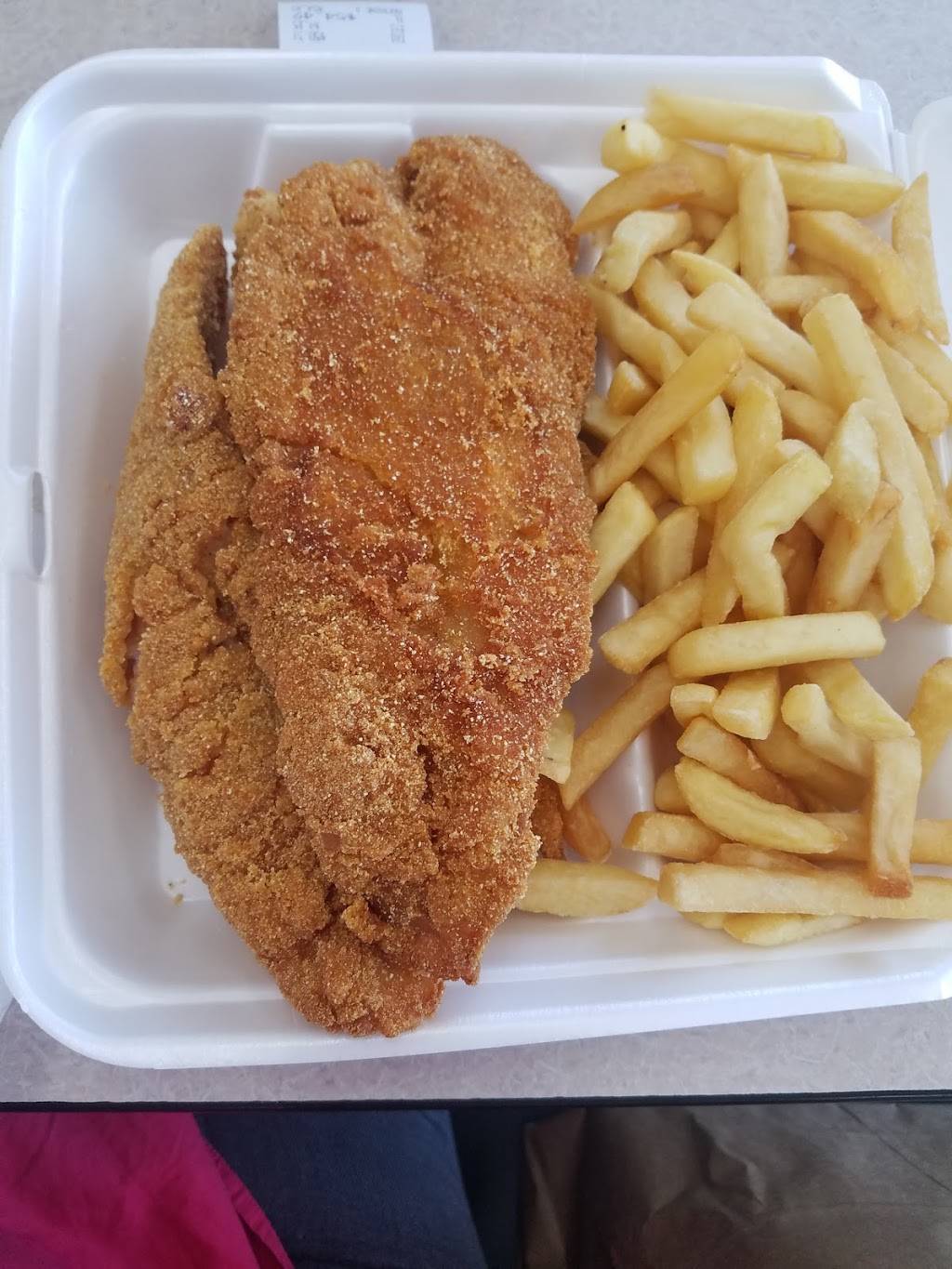 Rices Fried Chicken & Seafood | restaurant | 1612 Broadway St, Houston, TX 77012, USA | 7139214657 OR +1 713-921-4657