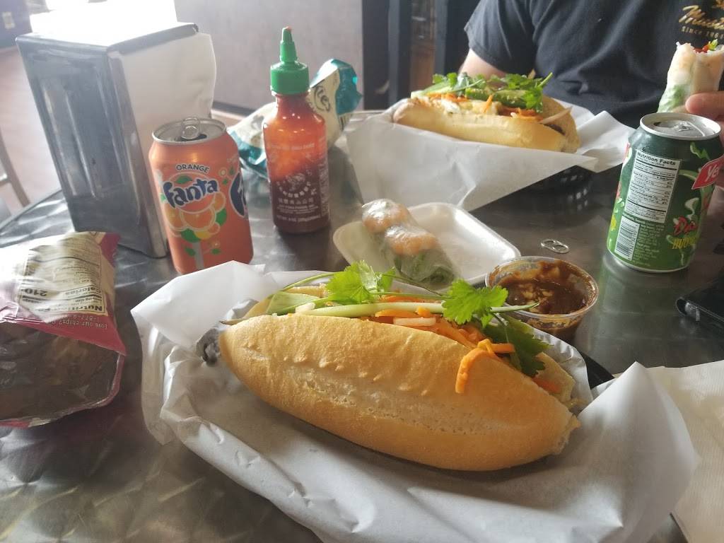 Nguyen Ngoc Vietnamese Sandwich | restaurant | 14015 Bammel North Houston Rd a, Houston, TX 77014, USA | 2818958998 OR +1 281-895-8998