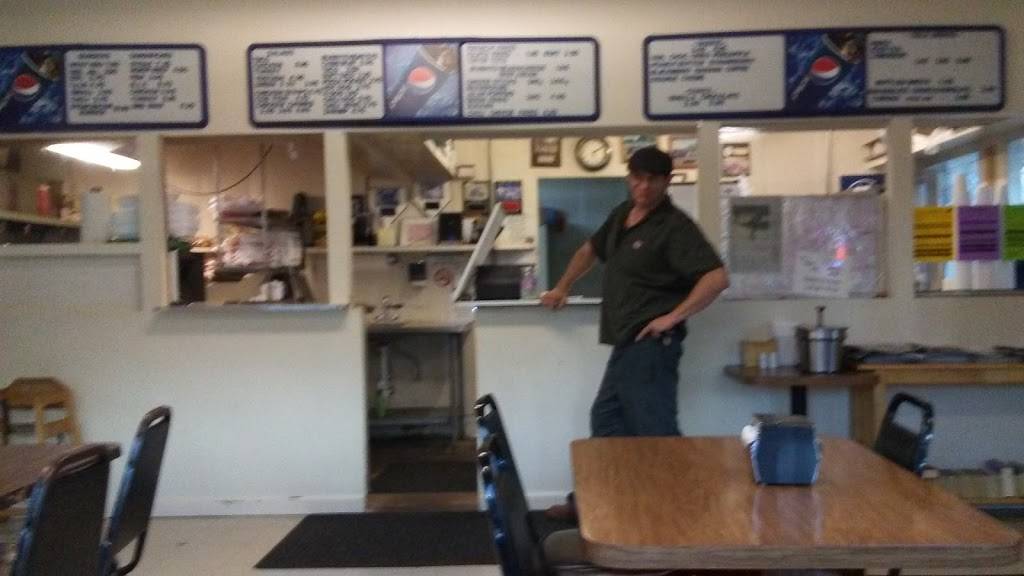 Burger Shack | restaurant | 7834 Golden State Hwy, Los Molinos, CA 96055, USA | 5303842041 OR +1 530-384-2041