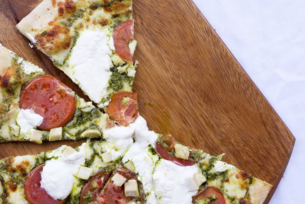 Pier Pizza Co | restaurant | 328 Main St, Wakefield, RI 02879, USA | 4017888181 OR +1 401-788-8181