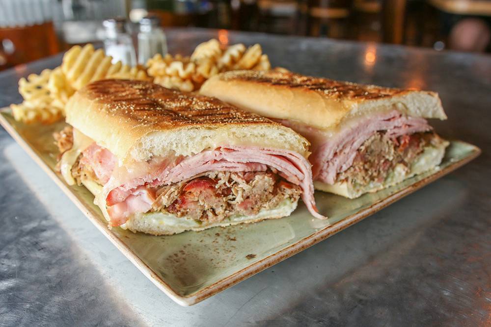 Septembers Taproom and Eatery - Rancho | restaurant | 6321 Haven Ave, Rancho Cucamonga, CA 91737, USA | 9093601104 OR +1 909-360-1104