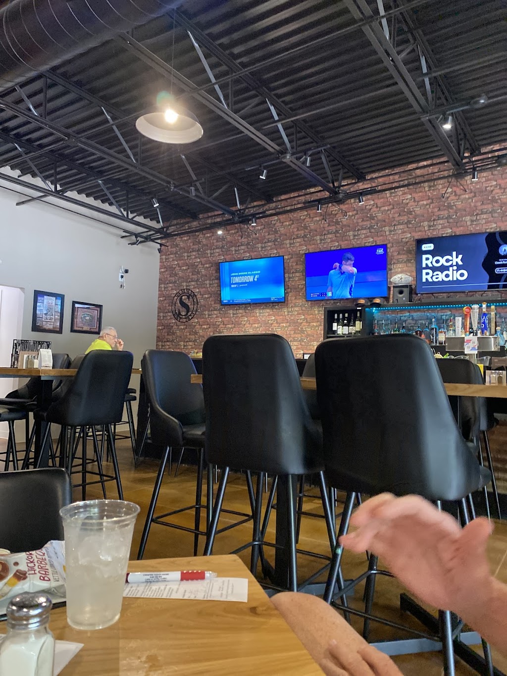 Sammy’s | restaurant | 6141 Lake Oconee Pkwy, Greensboro, GA 30642, USA | 7068170197 OR +1 706-817-0197