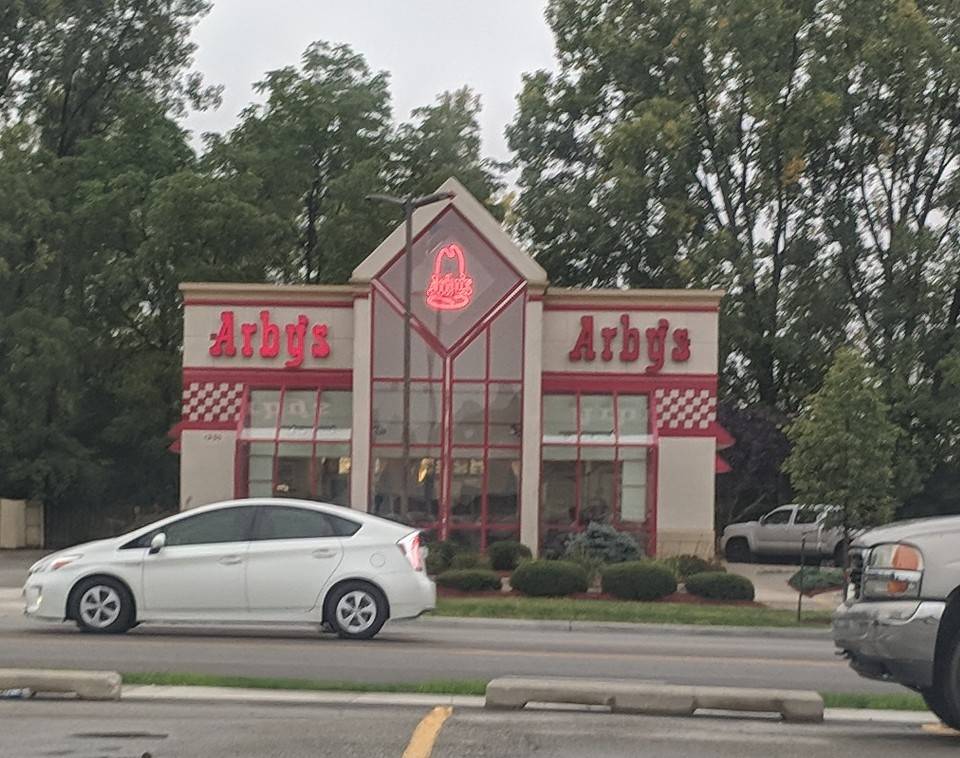 Arbys | restaurant | 1230 Leonard St NE, Grand Rapids, MI 49505, USA | 6164561018 OR +1 616-456-1018
