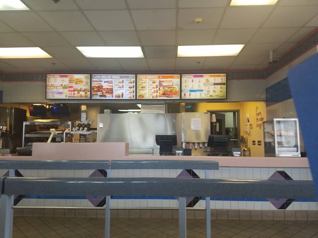 Burger King | restaurant | 18611 Dexter Ave, Lake Elsinore, CA 92532, USA | 9096745729 OR +1 909-674-5729