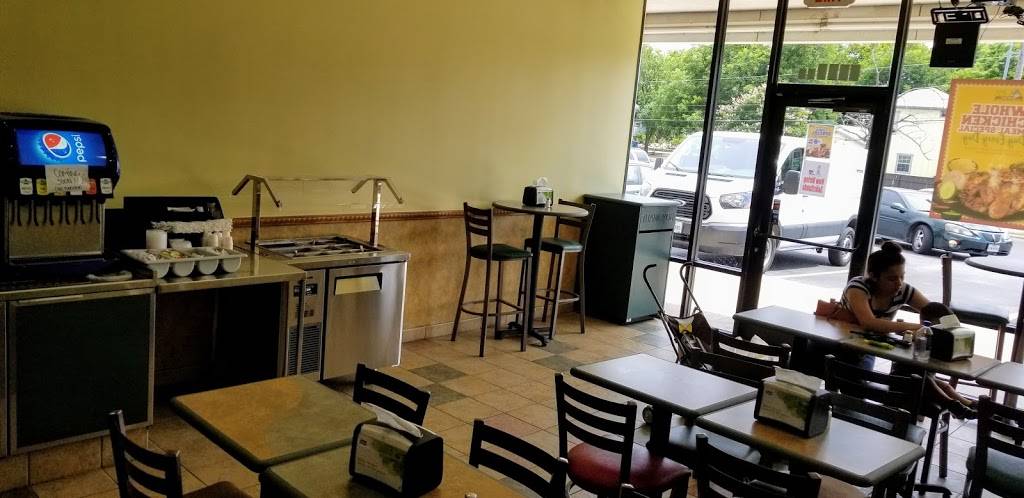 El Pollo Rico | restaurant | 3909 North Interstate Highway 35 suite b-1, suite b-1, Austin, TX 78722, USA | 5123738440 OR +1 512-373-8440