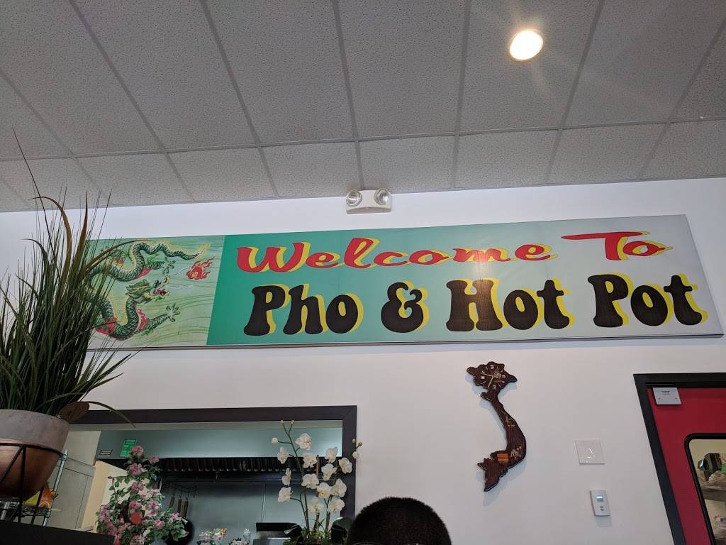 Pho and Hot Pot | restaurant | 826 Park Ave, Lake Park, FL 33403, USA | 5618423443 OR +1 561-842-3443