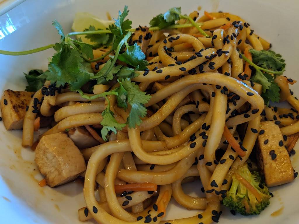 Noodles and Company | restaurant | 11429 District Dr, South Jordan, UT 84095, USA | 8014954933 OR +1 801-495-4933