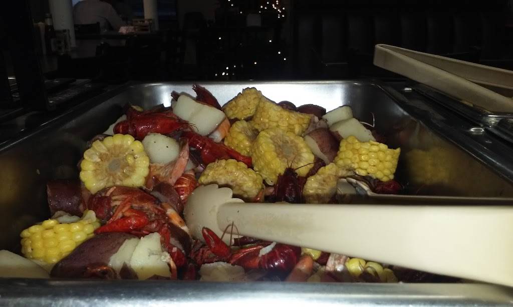 Red Minnow Lighthouse | restaurant | 1500 Brewers Bridge Rd, Elberton, GA 30635, USA | 7062136886 OR +1 706-213-6886