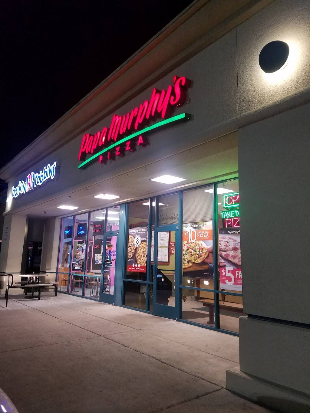 Papa Murphys Take N Bake Pizza | meal takeaway | 1740 Airline Hwy, Hollister, CA 95023, USA | 8316377272 OR +1 831-637-7272