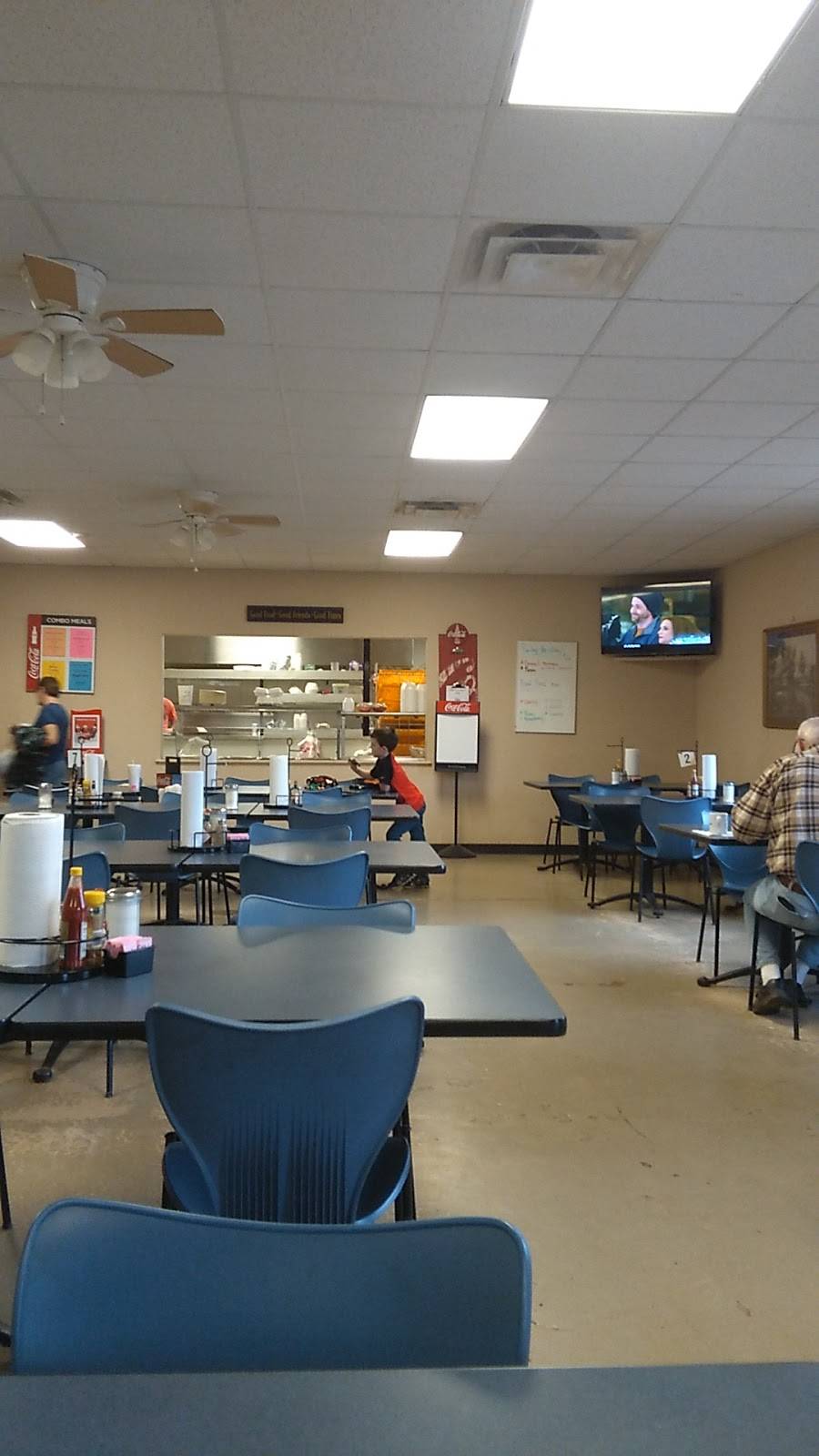 Douglass Corner Cafe | restaurant | 15419 W State Hwy 21, Douglass, TX 75943, USA | 9365590501 OR +1 936-559-0501