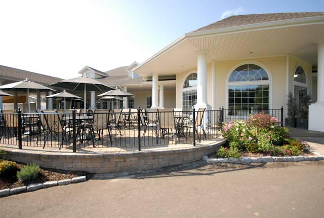 Memories at the Tradition | restaurant | 37 Harrison Rd, Wallingford, CT 06492, USA | 2032696023 OR +1 203-269-6023