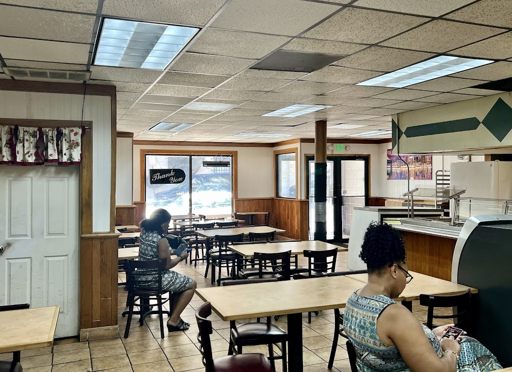 Royal Restaurant | restaurant | 206 E Lexington St, Baltimore, MD 21202, USA | 4107275757 OR +1 410-727-5757