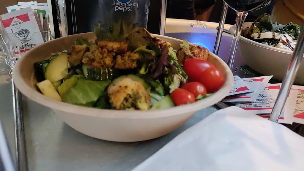 Sky High Pizza & Pub | restaurant | 275 Bear Valley Rd, Bear Valley, CA 95223, USA | 2097532327121 OR +1 209-753-2327 ext. 121