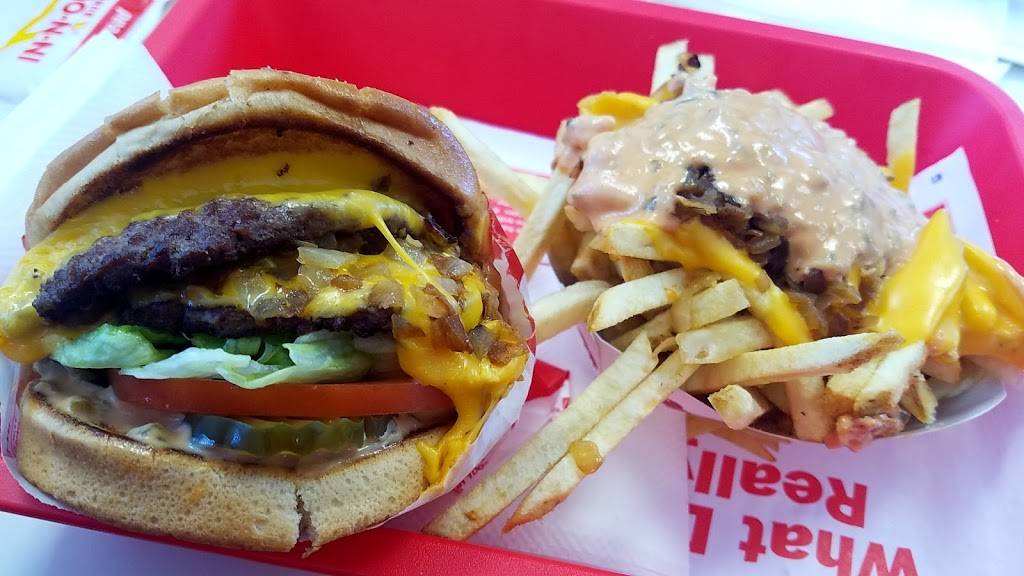 In-N-Out Burger | restaurant | 12599 E Foothill Blvd, Rancho Cucamonga, CA 91739, USA | 8007861000 OR +1 800-786-1000