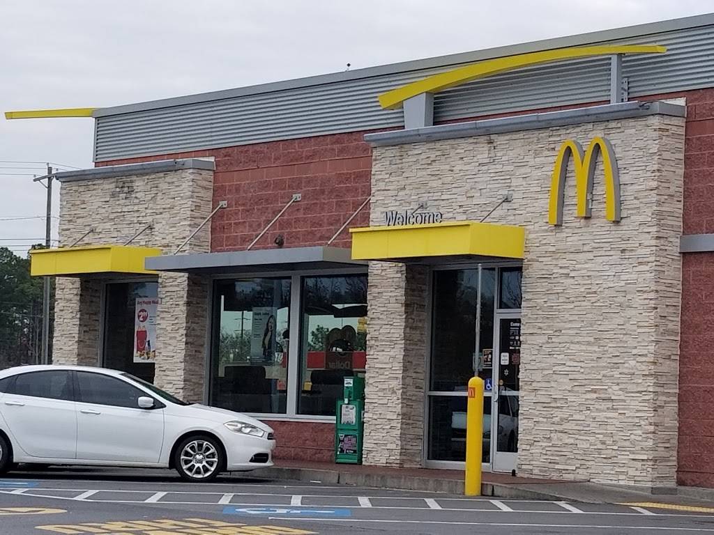 McDonalds | cafe | 1770 S Lake Dr, Lexington, SC 29073, USA | 8033590811 OR +1 803-359-0811