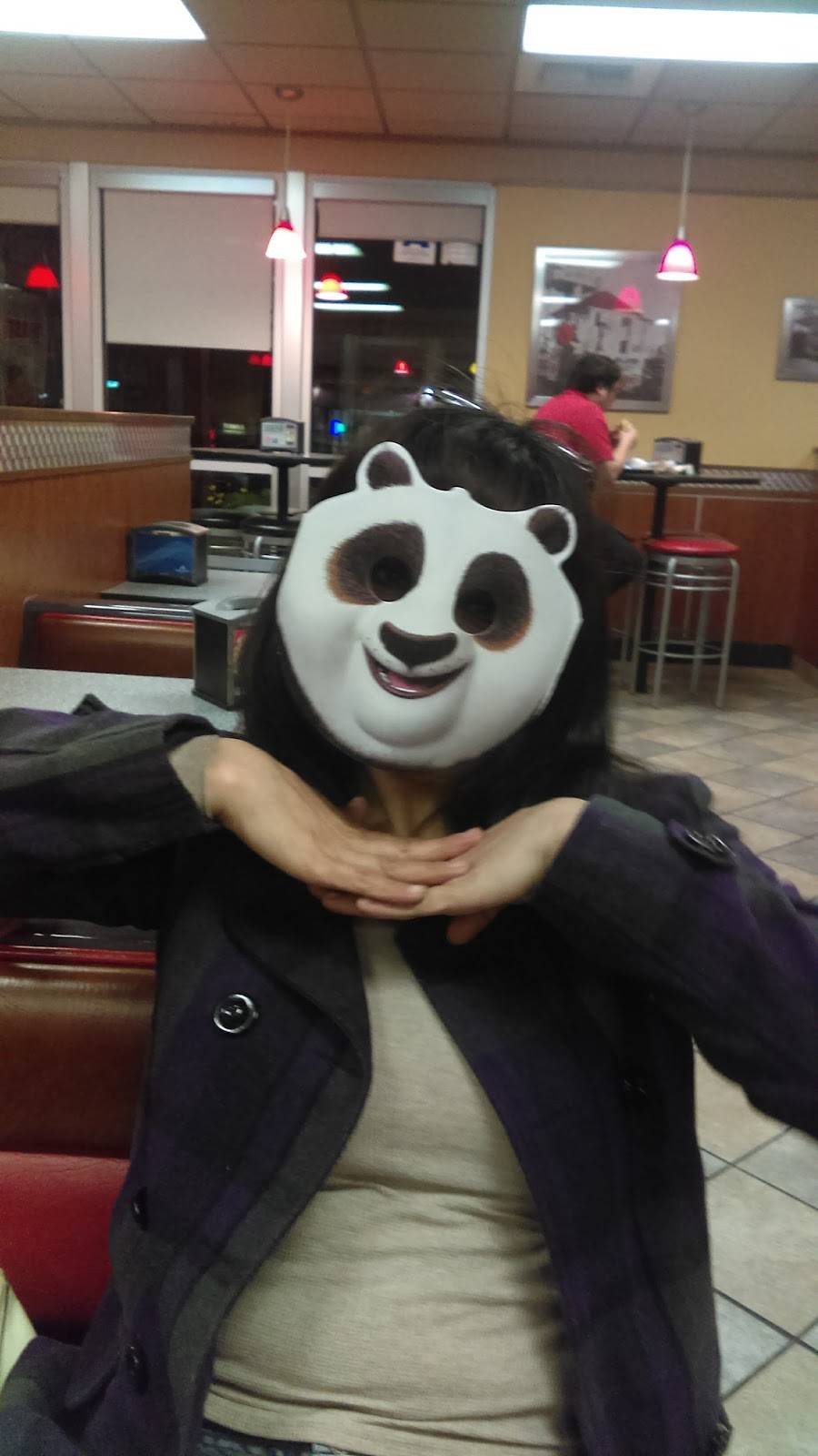 Carls Jr. | restaurant | 6221 Pats Ranch Road, Mira Loma, CA 91752, USA | 9517390916 OR +1 951-739-0916