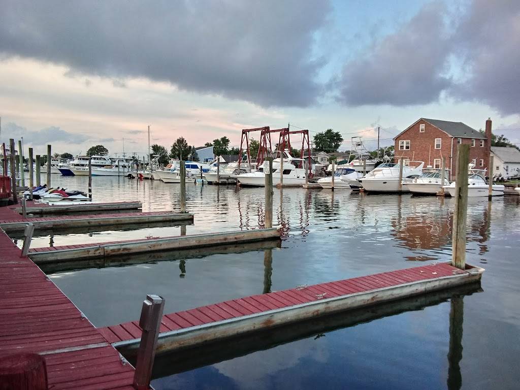 Jamrock Jamaica on the mile | restaurant | 103 Woodcleft Ave, Freeport, NY 11520, USA | 5169920909 OR +1 516-992-0909