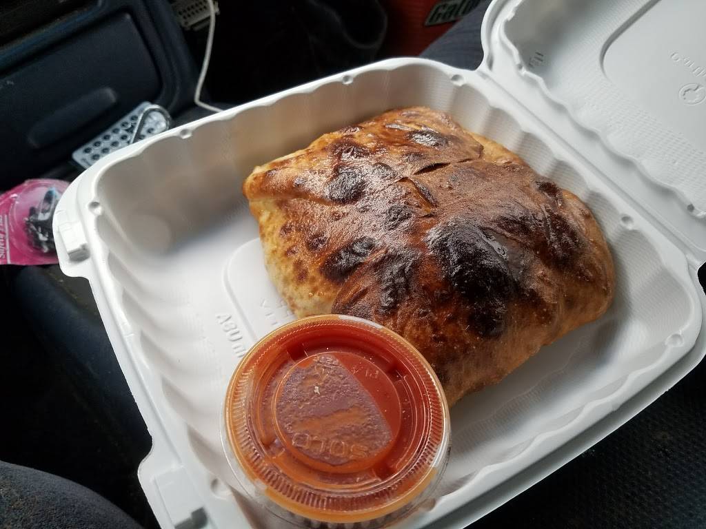 Eddies Pizza | restaurant | 8223 Woodyard Rd, Clinton, MD 20735, USA | 3018775478 OR +1 301-877-5478