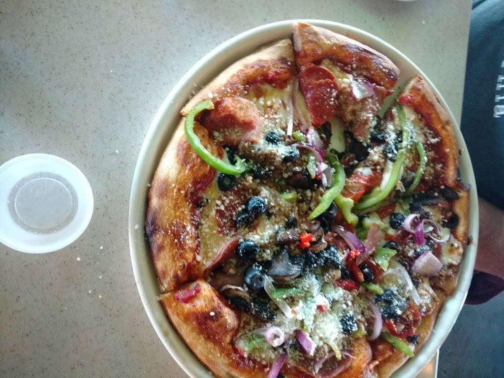 Garlic Brothers Restaurant and Bar | restaurant | 6629 Embarcadero Dr, Stockton, CA 95219, USA | 2094746585 OR +1 209-474-6585