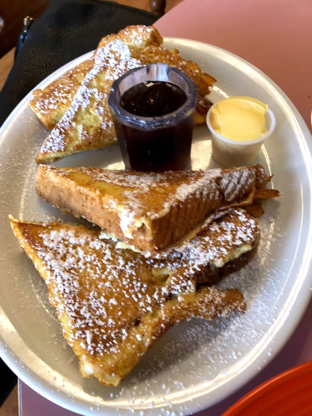 Village Coffee Shop | restaurant | 416 W Lodi Ave, Lodi, CA 95240, USA | 2093681929 OR +1 209-368-1929