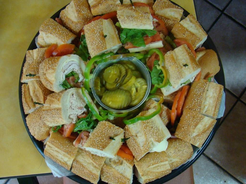 Slices Pizza | restaurant | 4249 Ridge Ave, Philadelphia, PA 19129, USA | 2158434747 OR +1 215-843-4747