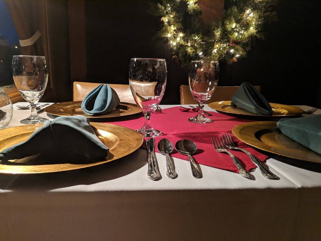 The Old Train Depot | restaurant | 115 E Market St, Pierceton, IN 46562, USA | 5745942090 OR +1 574-594-2090