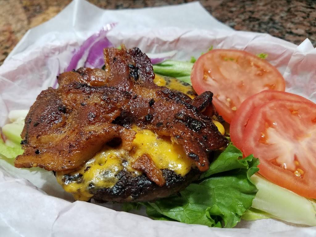 Moonie’s Burgers | restaurant | 2411 US-281, Marble Falls, TX 78654, USA | 8302205221 OR +1 830-220-5221