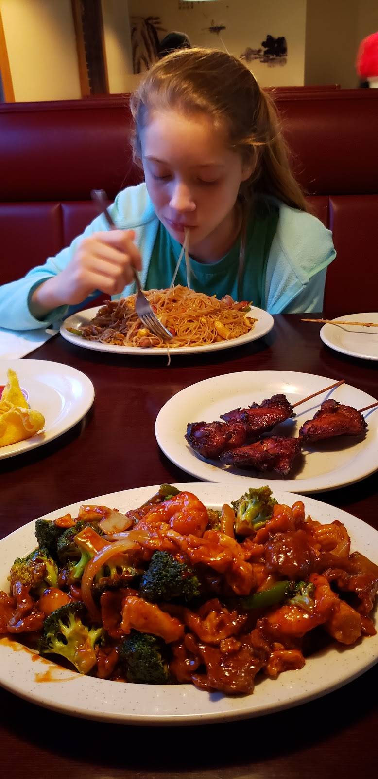 China King | restaurant | 107 E 2nd St, Byron, IL 61010, USA | 8152345533 OR +1 815-234-5533