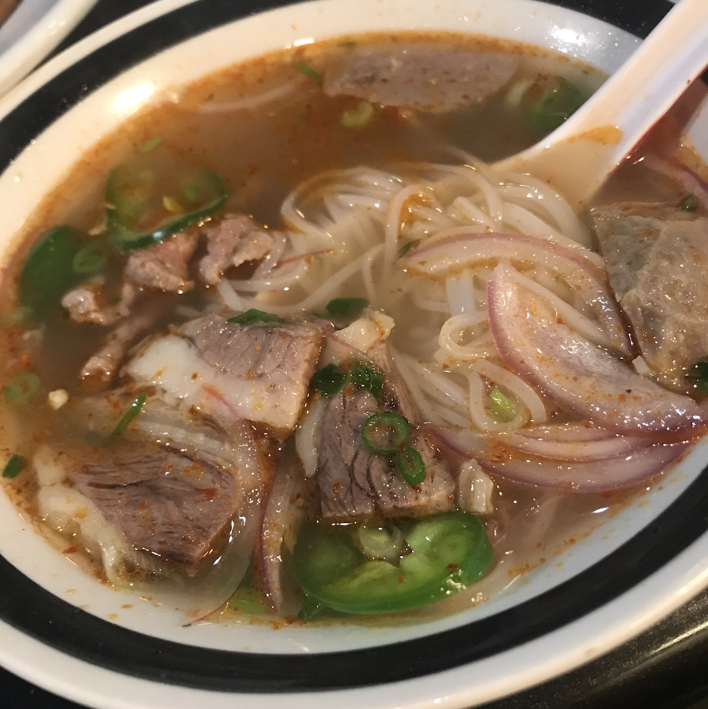 Wayside Noodles | restaurant | 760 W Shaw Ave #101, Fresno, CA 93704, USA | 5593890506 OR +1 559-389-0506