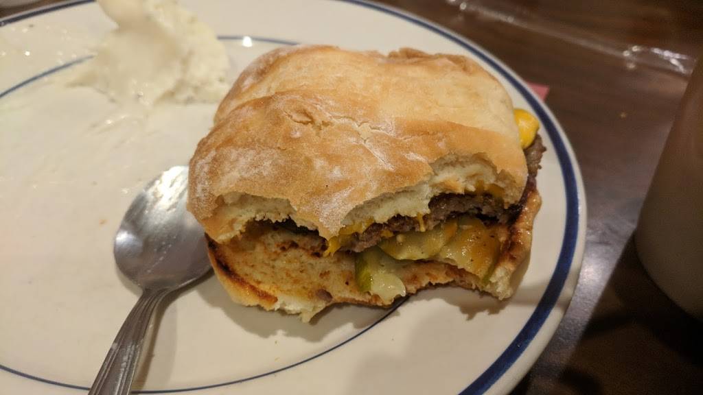 Bob Evans | restaurant | 900 Bethel Rd, Columbus, OH 43214, USA | 6144576908 OR +1 614-457-6908