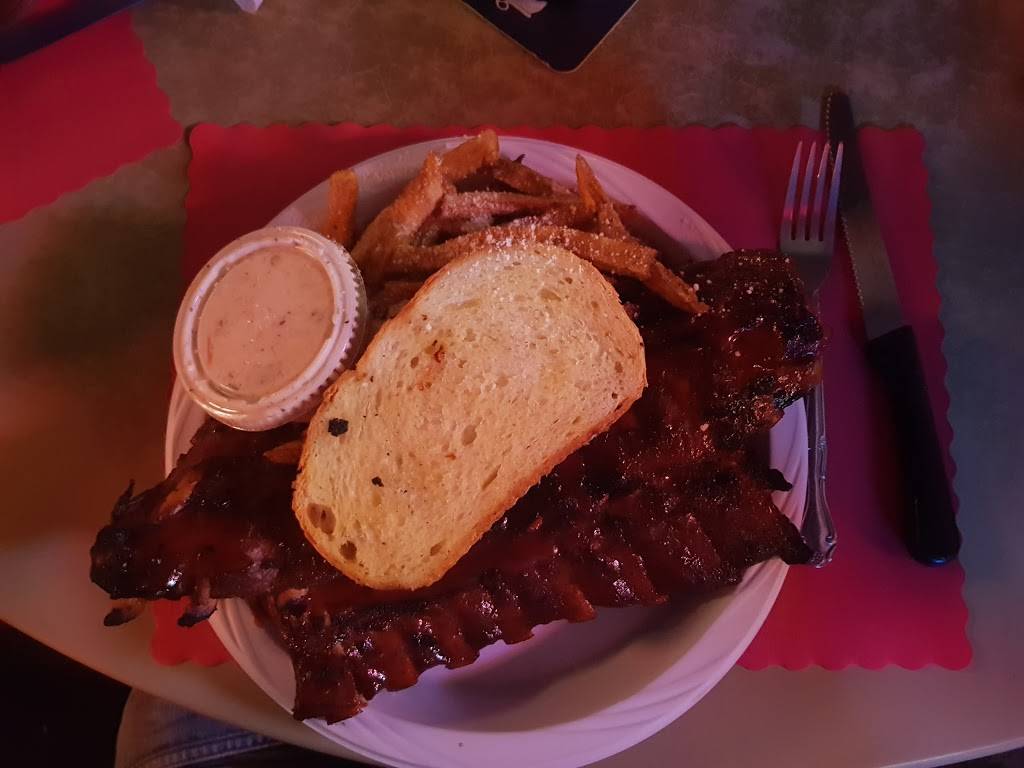 Oh Dennis Saloon & Charcoal House | restaurant | 4301 Douglas Ave, Racine, WI 53402, USA | 2626811715 OR +1 262-681-1715