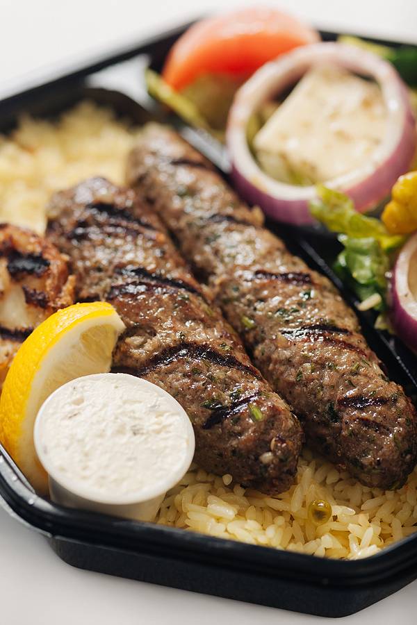Greek On Wheels | restaurant | 1123 Cobden Rd, Ottawa, ON K2C 2Z1, Canada | 6137747335 OR +1 613-774-7335
